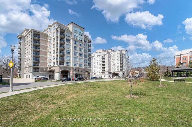801 - 3000 Creekside Dr, Condo with 2 bedrooms, 2 bathrooms and 1 parking in Hamilton ON | Image 23