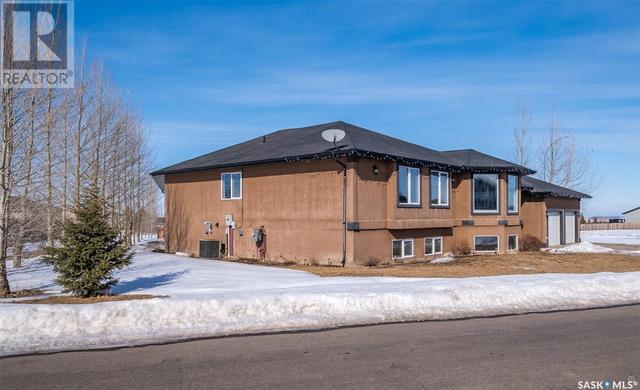 1 Poplar Crescent, House detached with 6 bedrooms, 4 bathrooms and null parking in Birch Hills SK | Image 35