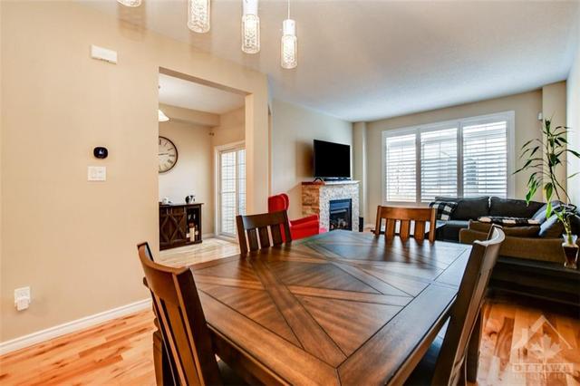 602 Pamplona Private, Townhouse with 3 bedrooms, 3 bathrooms and 2 parking in Ottawa ON | Image 7