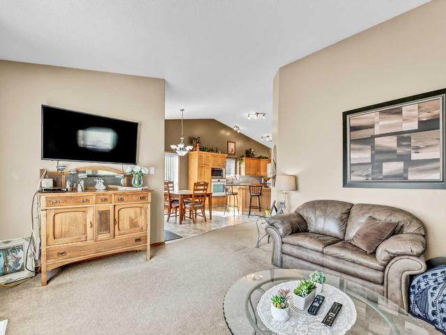 84 Sunset Crescent Sw, House detached with 4 bedrooms, 3 bathrooms and 2 parking in Medicine Hat AB | Image 17