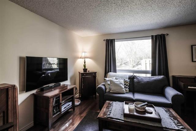 7 - 175 Cedar St, Townhouse with 3 bedrooms, 2 bathrooms and 1 parking in Cambridge ON | Image 9
