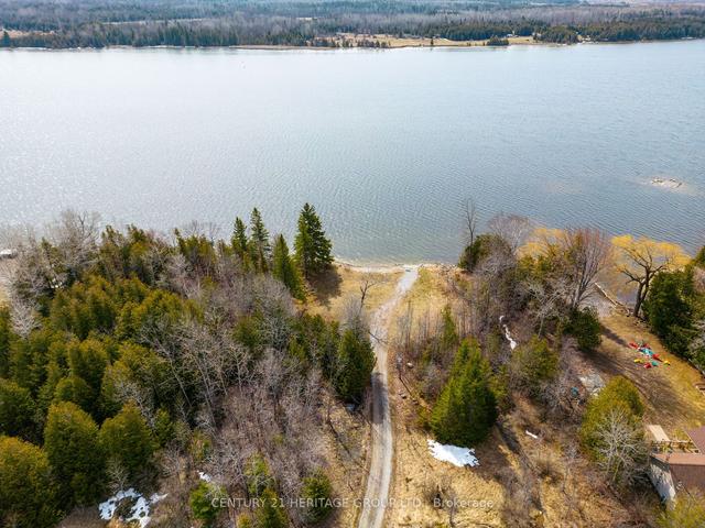 220 Mcguire Beach Rd, House detached with 3 bedrooms, 1 bathrooms and 8 parking in Kawartha Lakes ON | Image 26