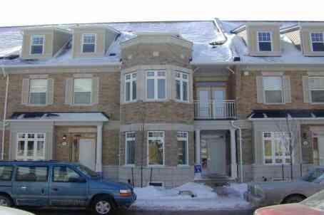 u-42 - 160 St Lawrence Dr, Townhouse with 3 bedrooms, 3 bathrooms and null parking in Mississauga ON | Image 1