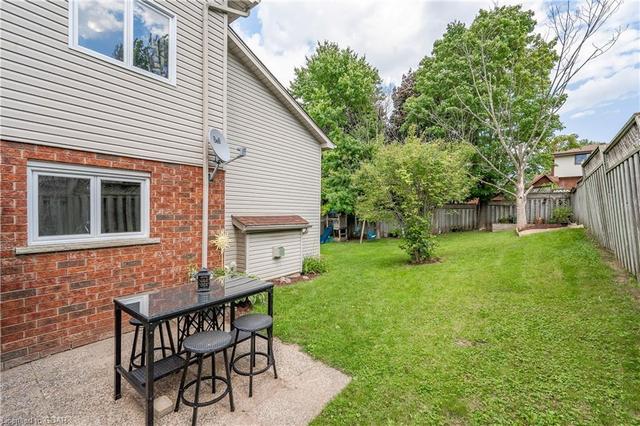 14 Primrose Lane, House detached with 4 bedrooms, 2 bathrooms and 4 parking in Guelph ON | Image 40