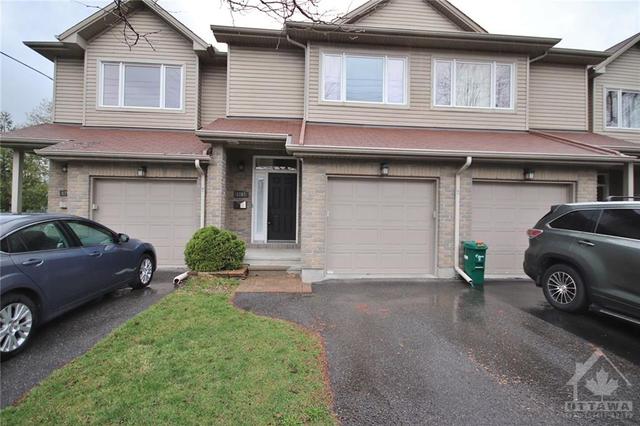 1267 Shillington Avenue, Townhouse with 3 bedrooms, 4 bathrooms and 2 parking in Ottawa ON | Image 1