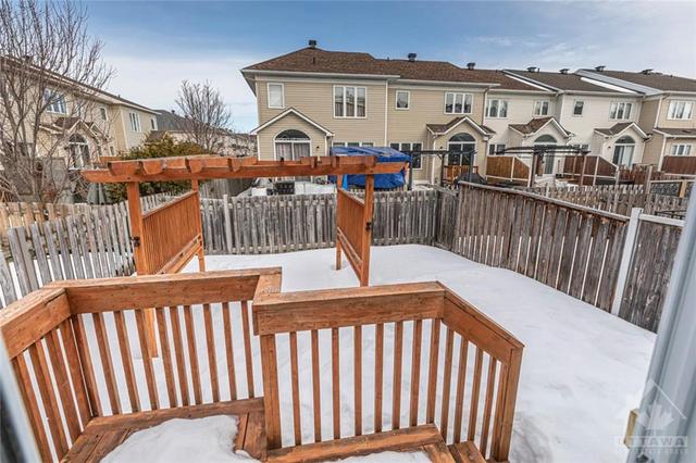 600 Louis Toscano Drive, Townhouse with 3 bedrooms, 3 bathrooms and 3 parking in Ottawa ON | Image 27