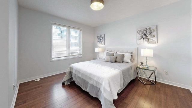 th24 - 370 Square One Dr, Townhouse with 3 bedrooms, 3 bathrooms and 2 parking in Mississauga ON | Image 7