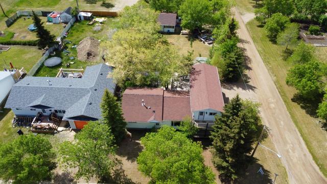 102 3rd Street W, House detached with 4 bedrooms, 3 bathrooms and 5 parking in Marsden SK | Image 42