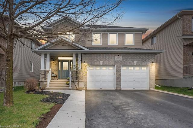 1582 Providence Crescent, House detached with 5 bedrooms, 3 bathrooms and 6 parking in Kingston ON | Image 1