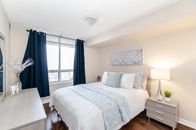 2420 - 700 Humberwood Blvd, Condo with 2 bedrooms, 2 bathrooms and 1 parking in Toronto ON | Image 11