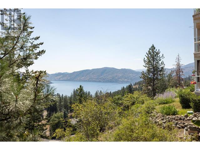 103 - 4630 Ponderosa Drive, House attached with 2 bedrooms, 2 bathrooms and null parking in Peachland BC | Image 2