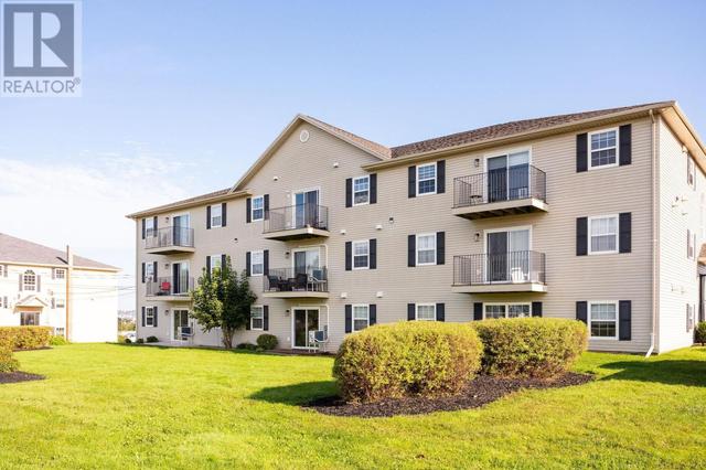 12 - 29 Glen Stewart Drive, Condo with 2 bedrooms, 1 bathrooms and null parking in Stratford PE | Image 1