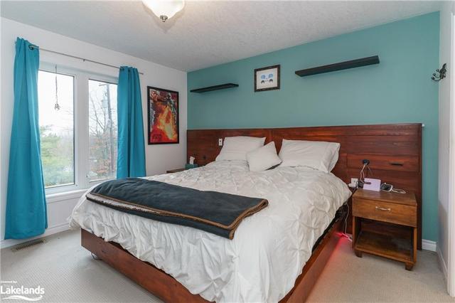 1050 Muskoka Road N, House detached with 3 bedrooms, 2 bathrooms and 6 parking in Gravenhurst ON | Image 25