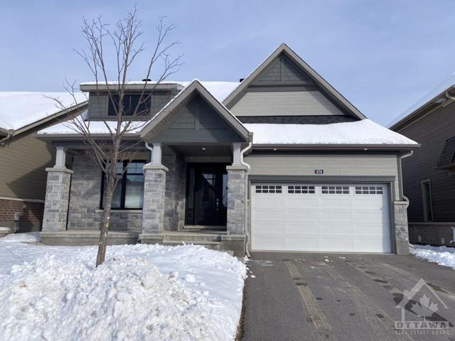 874 Percival Crescent, House detached with 2 bedrooms, 2 bathrooms and 6 parking in Ottawa ON | Image 2