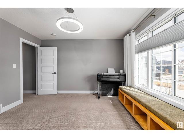 4018 Kennedy Cl Sw, House detached with 3 bedrooms, 3 bathrooms and null parking in Edmonton AB | Image 33
