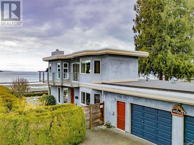 1300 Seaview Pl, House detached with 3 bedrooms, 3 bathrooms and 2 parking in Nanaimo BC | Image 46