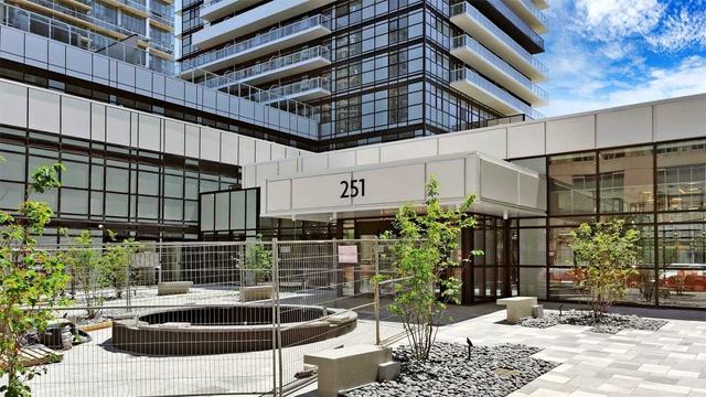 2003 - 251 Manitoba St, Condo with 1 bedrooms, 1 bathrooms and 1 parking in Toronto ON | Image 6