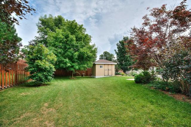 274 Pioneer Tower Rd, House detached with 3 bedrooms, 4 bathrooms and 5 parking in Kitchener ON | Image 20