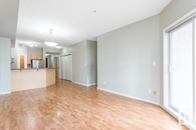 105 - 9910 111 St Nw, Condo with 1 bedrooms, 2 bathrooms and null parking in Edmonton AB | Image 13