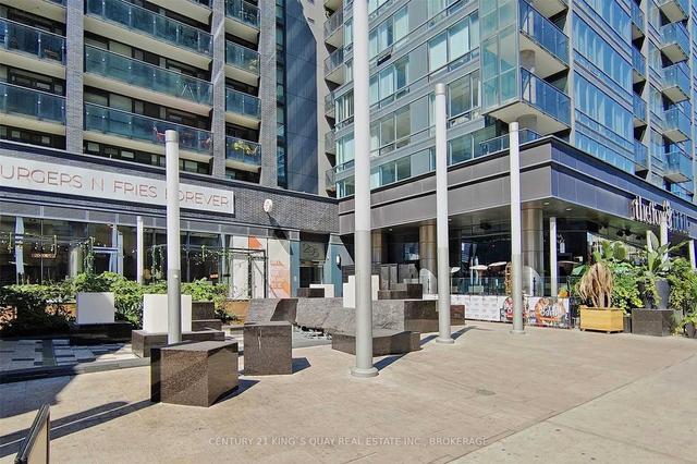 1004 - 295 Adelaide St W, Condo with 2 bedrooms, 2 bathrooms and 1 parking in Toronto ON | Image 32