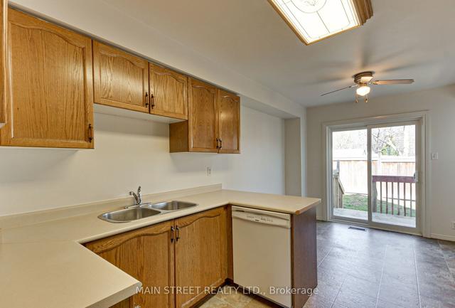 5 - 120 D'ambrosio Dr, Townhouse with 3 bedrooms, 3 bathrooms and 2 parking in Barrie ON | Image 20