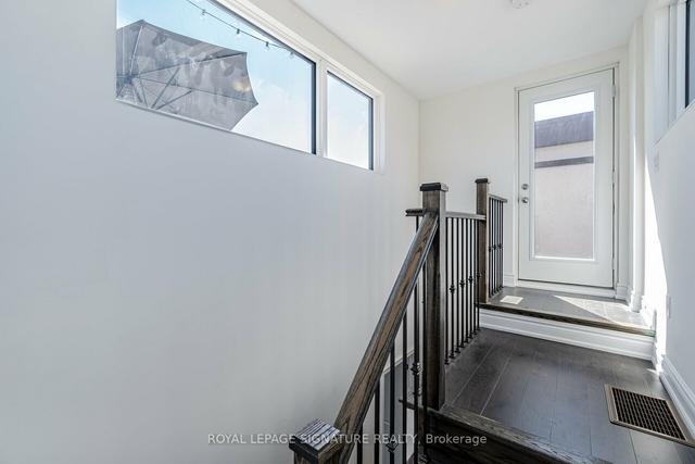 127 Widdicombe Hill, House attached with 3 bedrooms, 4 bathrooms and 2 parking in Toronto ON | Image 29