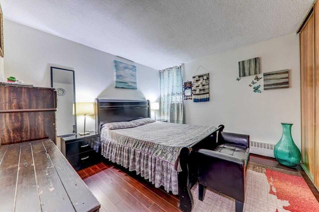 405 - 45 Sunrise Ave, Condo with 3 bedrooms, 2 bathrooms and 2 parking in Toronto ON | Image 10
