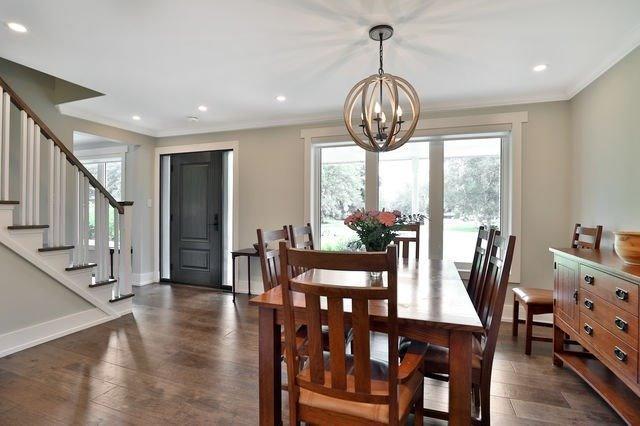 186 Sabel St, House detached with 4 bedrooms, 3 bathrooms and 4 parking in Oakville ON | Image 3