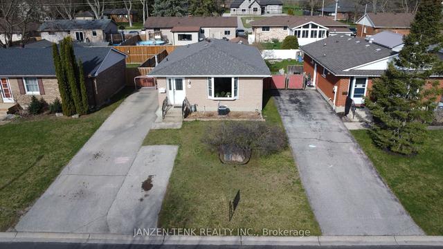 88 Moore Ave, House detached with 3 bedrooms, 1 bathrooms and 4 parking in Aylmer ON | Image 27