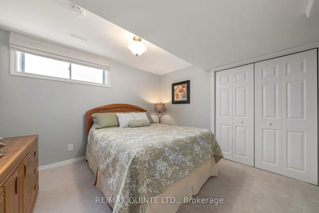 61 Hemlock Cres, House detached with 3 bedrooms, 3 bathrooms and 4 parking in Belleville ON | Image 26