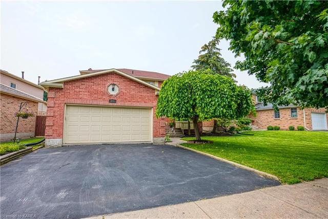 877 Apple Down Drive, House detached with 3 bedrooms, 2 bathrooms and 6 parking in Kingston ON | Image 1