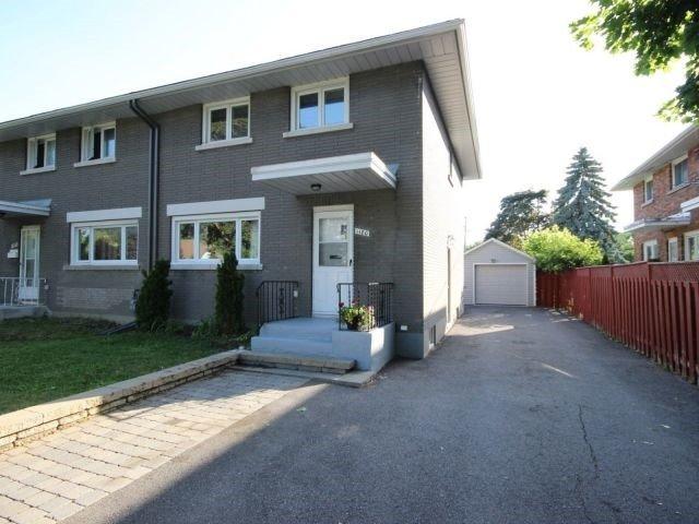 1180 Woodroffe Ave, House semidetached with 3 bedrooms, 2 bathrooms and 4 parking in Ottawa ON | Image 1