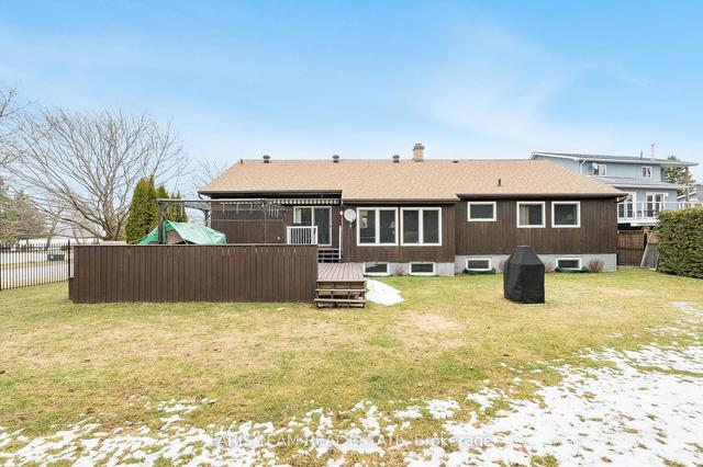 2 Yeo St, House detached with 2 bedrooms, 3 bathrooms and 5 parking in Penetanguishene ON | Image 26