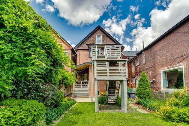 449 Annette St, House detached with 4 bedrooms, 3 bathrooms and 1 parking in Toronto ON | Image 35