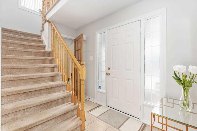 18 Watson Dr, House detached with 3 bedrooms, 3 bathrooms and 6 parking in Barrie ON | Image 23