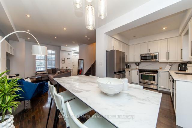 th116 - 107 The Queensway, Townhouse with 3 bedrooms, 3 bathrooms and 2 parking in Toronto ON | Image 4