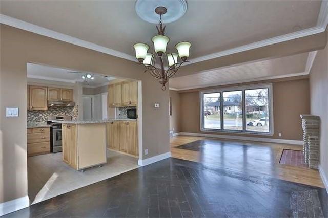 3632 The Credit Woodlands, House detached with 4 bedrooms, 3 bathrooms and 5 parking in Mississauga ON | Image 5