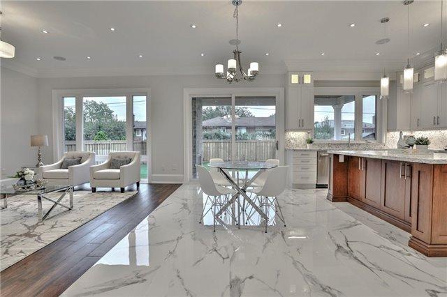 373 Wadsworth St, House detached with 4 bedrooms, 5 bathrooms and 6 parking in Oakville ON | Image 5