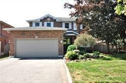 74 Doris Cres, House detached with 4 bedrooms, 4 bathrooms and 2 parking in Newmarket ON | Image 1