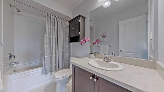3 - 39 Drewry Ave, Townhouse with 2 bedrooms, 3 bathrooms and 1 parking in Toronto ON | Image 11