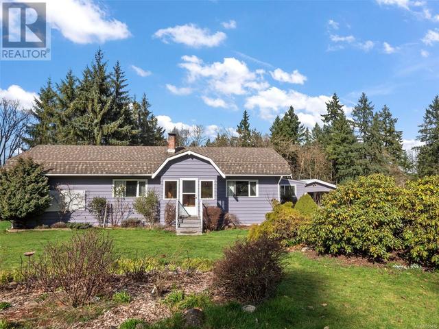 4990 Wilson Rd, House other with 2 bedrooms, 2 bathrooms and 4 parking in Cowichan Valley E BC | Image 1