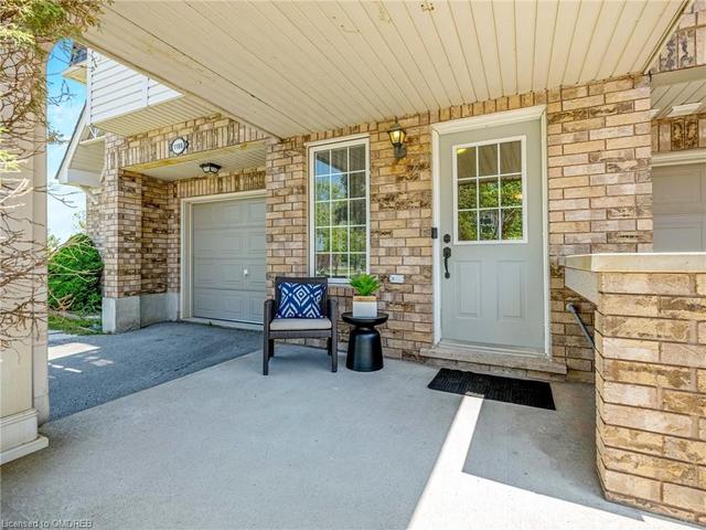 1186 Barnard Drive, House attached with 3 bedrooms, 1 bathrooms and 3 parking in Milton ON | Image 46