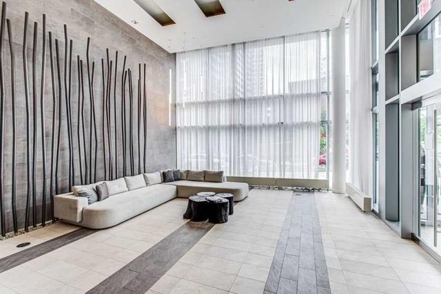 1703 - 72 Esther Shiner Blvd, Condo with 1 bedrooms, 1 bathrooms and 1 parking in Toronto ON | Image 13