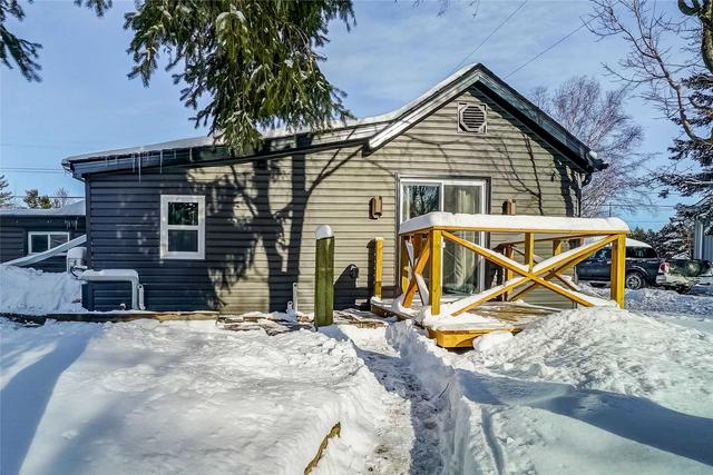 1979 Victoria St E, House detached with 2 bedrooms, 2 bathrooms and 9 parking in Innisfil ON | Image 25