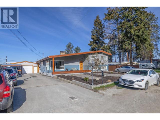 270 Pemberton Road, House detached with 5 bedrooms, 2 bathrooms and 5 parking in Kelowna BC | Image 4