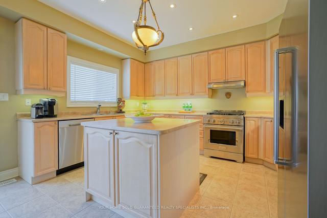 125 2nd Ave, House detached with 4 bedrooms, 4 bathrooms and 6 parking in Uxbridge ON | Image 6