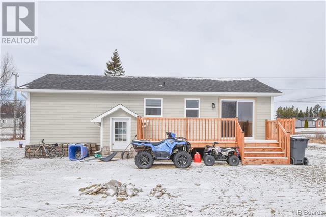 4906 - 11 Route, House detached with 2 bedrooms, 1 bathrooms and null parking in Tracadie NB | Image 6