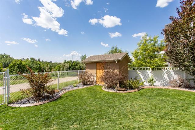3 Henner's Outlook, House detached with 4 bedrooms, 3 bathrooms and 3 parking in Lacombe AB | Image 39