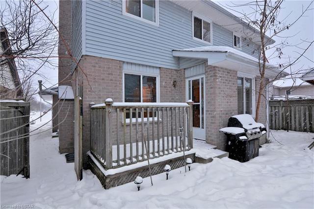 1282 Basswood Road, House detached with 4 bedrooms, 2 bathrooms and 4 parking in London ON | Image 35