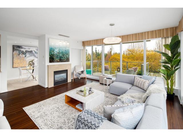 206 - 2688 West Mall, Condo with 3 bedrooms, 3 bathrooms and 2 parking in Vancouver BC | Card Image